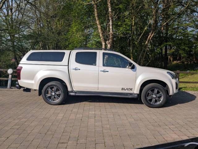 2018 Isuzu D-max 1.9 Blade Double Cab 4x4
