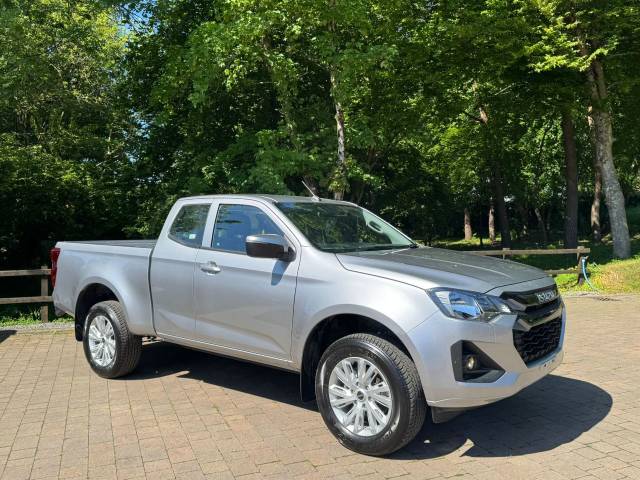 2025 Isuzu D-max 1.9 DL20 Extended Cab Manual