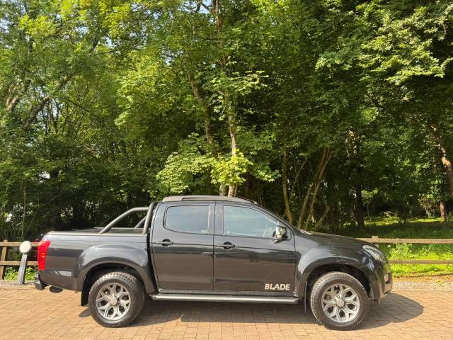 2015 Isuzu D-max 2.5TD Blade Double Cab 4x4