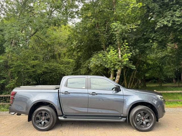 2025 Isuzu D-max 1.9 V-Cross Double Cab 4x4