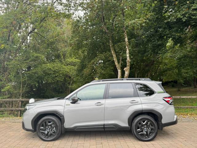 2025 Subaru Forester 2.0i e-Boxer Field 5dr Lineartronic