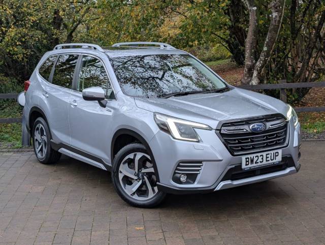 Subaru Forester 2.0i e-Boxer XE Premium 5dr Lineartronic Estate Petrol / Electric Hybrid Silver