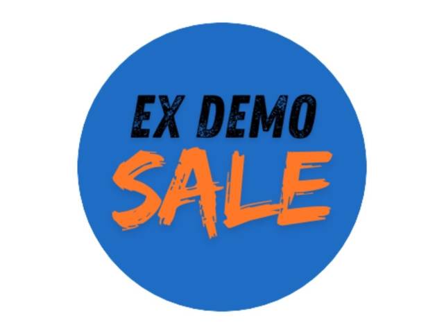 Subaru Crosstrek 2.0i e-Boxer Touring 5dr Lineartronic Hatchback Petrol / Electric Hybrid Blue