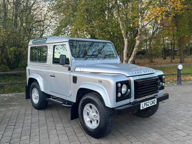 Land Rover Defender 90 XS Station Wagon TDCi [2.2] Crew Van Diesel Silver
