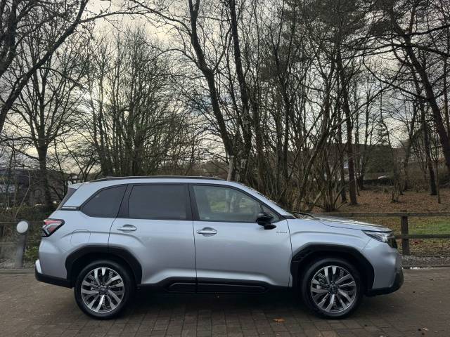 2025 Subaru Forester 2.0i e-Boxer Touring 5dr Lineartronic