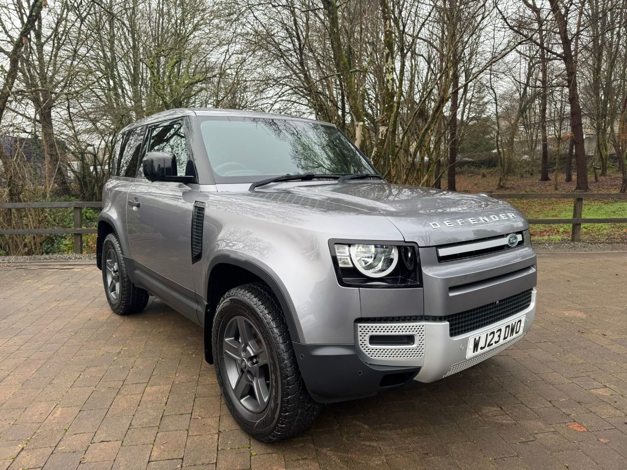 2023 Land Rover Defender