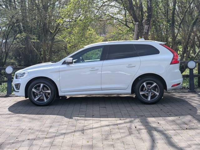 2016 Volvo XC60 2.4 D5 [220] R DESIGN Lux Nav 5dr AWD Geartronic