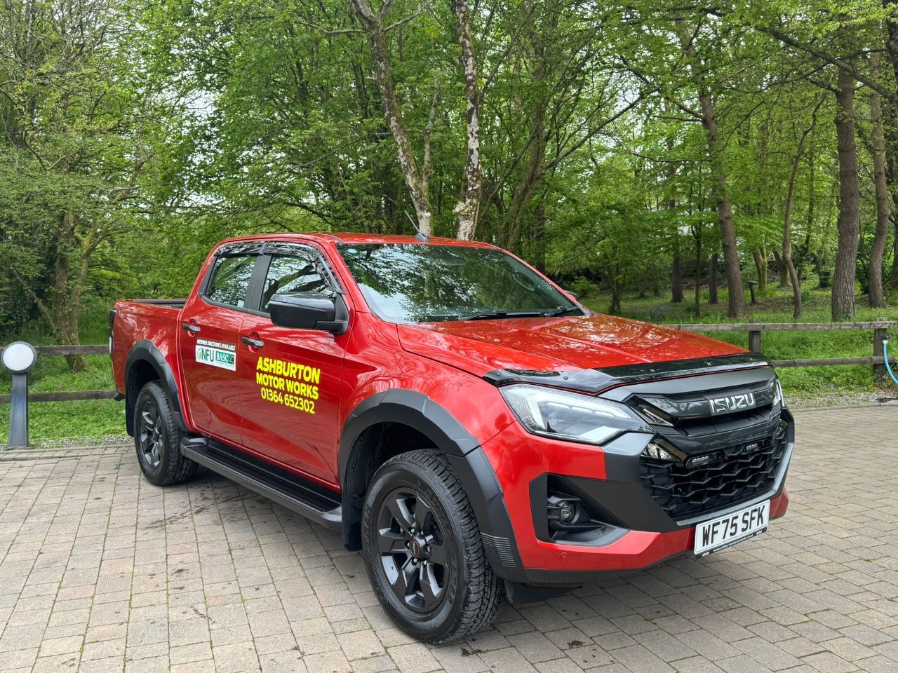 2025 Isuzu D-max