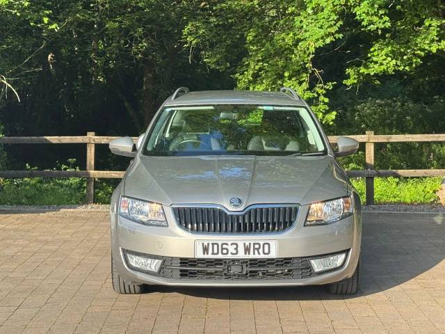 2014 Skoda Octavia 1.6 TDI CR Elegance 5dr