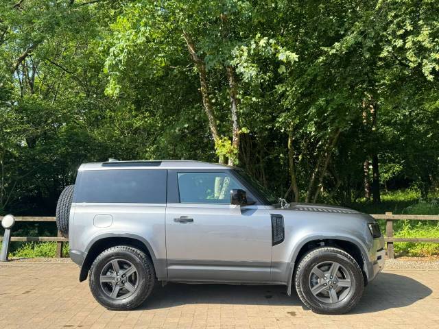 2023 Land Rover Defender 3.0 D250 Hard Top Auto