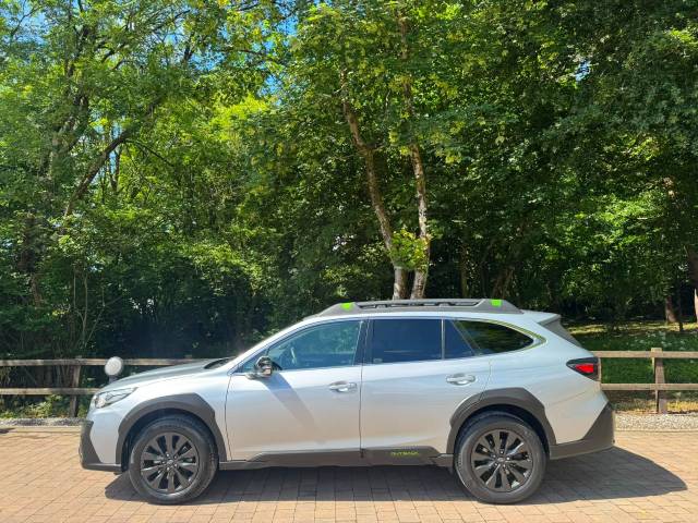 2024 Subaru Outback 2.5i Field 5dr Lineartronic
