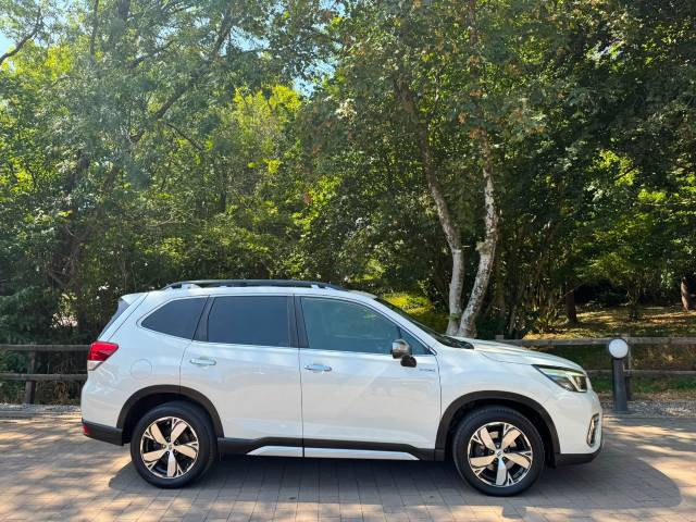 2021 Subaru Forester 2.0i e-Boxer XE Premium 5dr Lineartronic