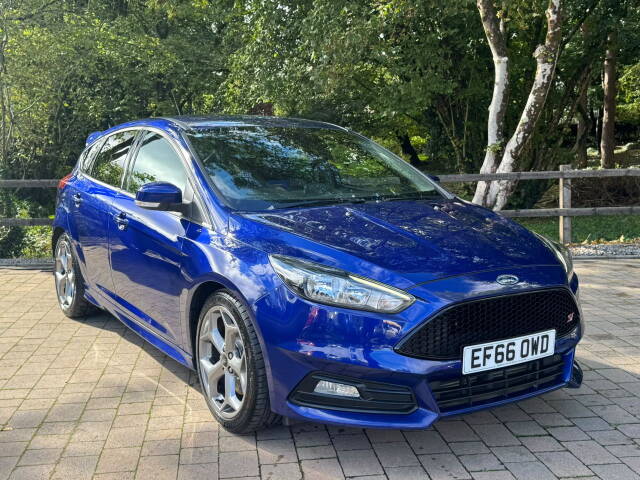 2016 Ford Focus 2.0T EcoBoost ST-2 5dr