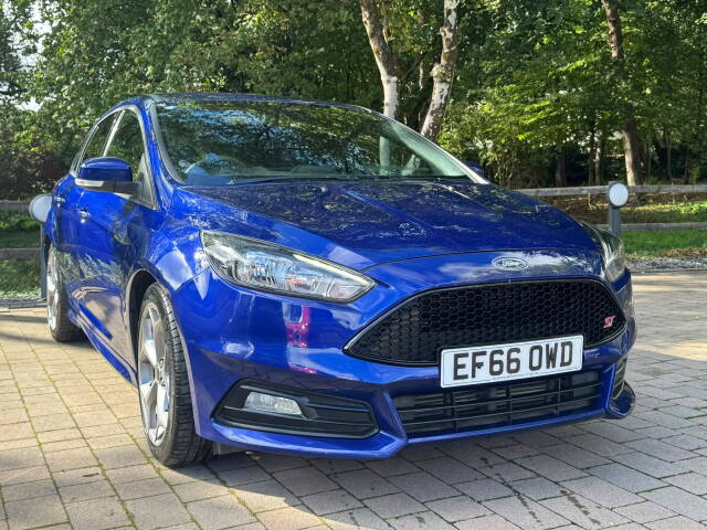 2016 Ford Focus 2.0T EcoBoost ST-2 5dr